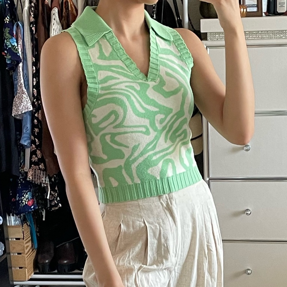 Sweater Vest - Picture 2 of 4